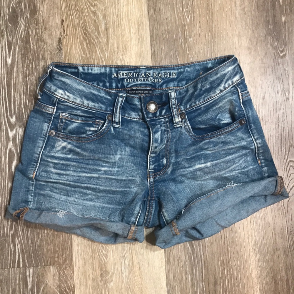 American Eagle shorts 🦅 ⭐️